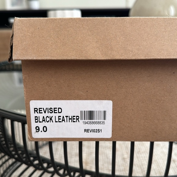 Steve Madden Revised Heeled Boot, Size 9 - Picture 3 of 8